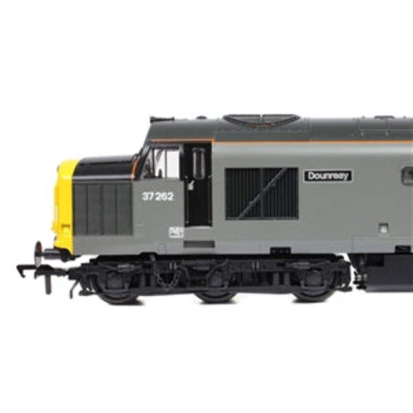 Bachmann Branchline 35-311 Class 37/0 Centre Headcode 37262 'Dounreay' BR Engine - Image 6