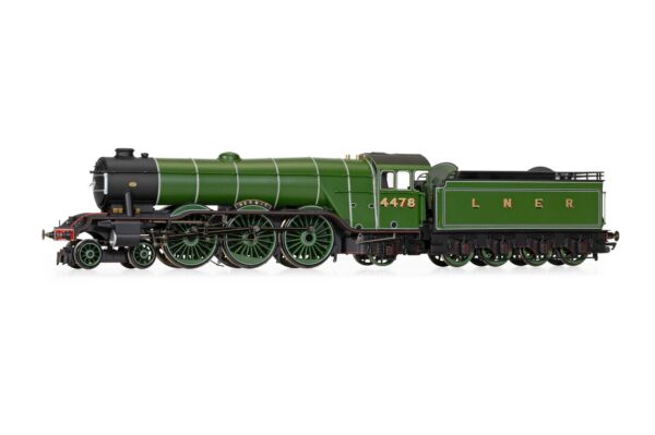 Hornby R30270 OO Gauge Class A1 4-6-2 4478 Hermit: Big Four Centenary Collection - Image 4