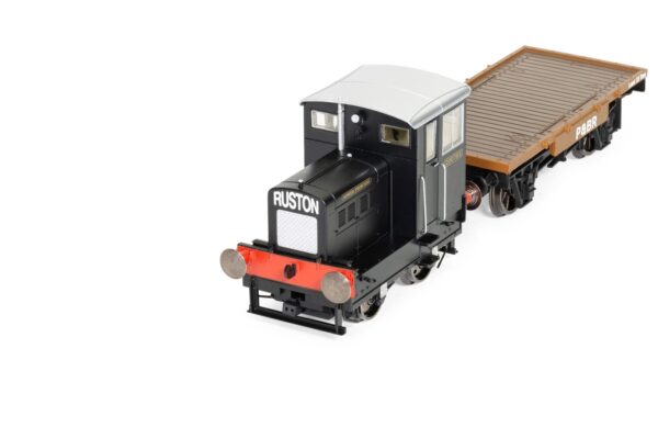 Hornby R30013 Ruston & Hornsby 48DS 0-4-0 'Gower Princess' 200792 - Image 2