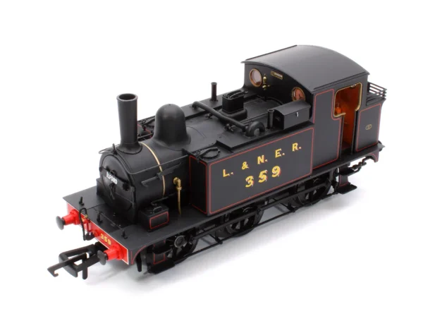 Accurascale ACC2427 LNER Class J69 'Buckjumper' LNER Lined Black 0-6-0 Tank Locomotive No.359 (7359) - Image 2