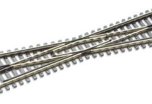 SL94 Peco Long Crossing Insulfrog Code 100