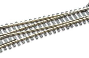SLE98 Peco Large Radius Turnout Y Electrofrog Code 100