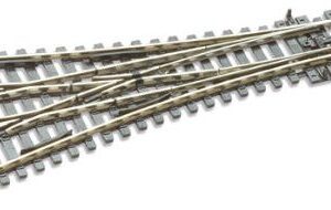 SLE99 Peco Medium Radius Turnout 3 way Electrofrog Code 100