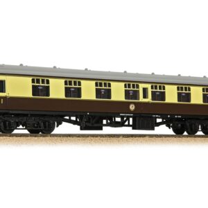 Bachmann 39-154D BR Mk1 FK First Corridor BR (WR) Chocolate & Cream W13079