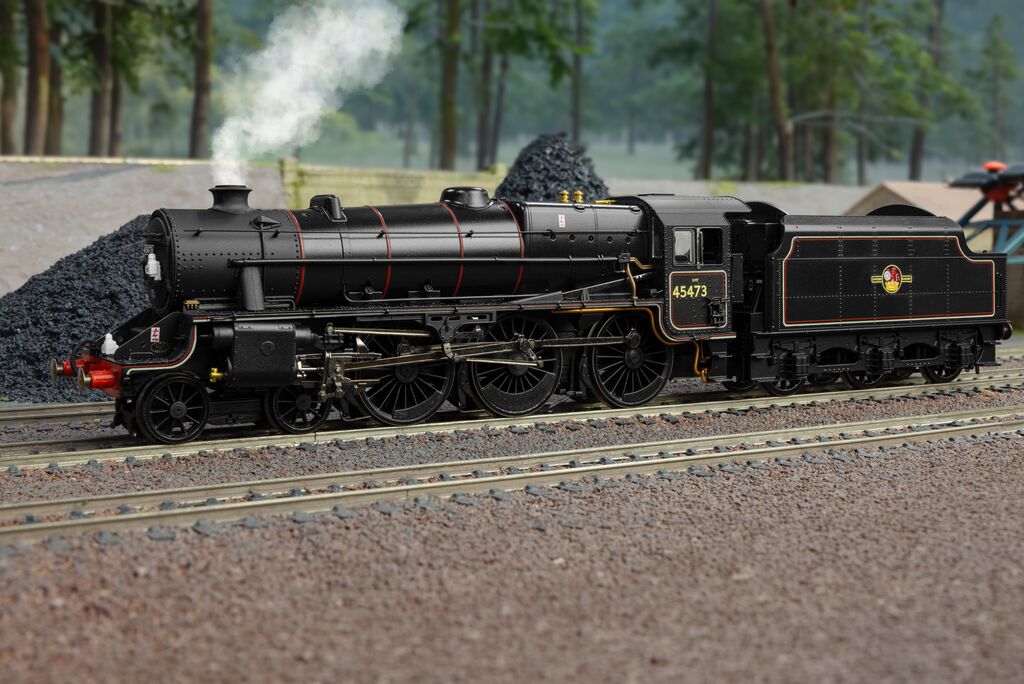 Hornby R30475SS Class 5MT 'Black Five' 4-6-0 BR Black Late Crest 45473 Steam Locomotive - DCC Sound & Smoke - Image 6